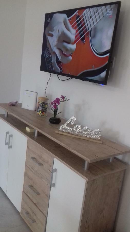 Holiday Home Nora**** Loznati Cres Exterior photo