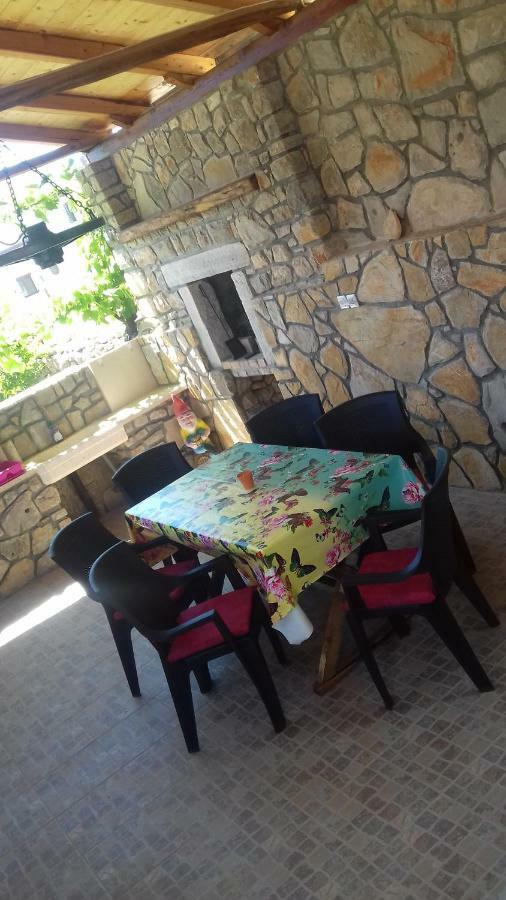 Holiday Home Nora**** Loznati Cres Exterior photo